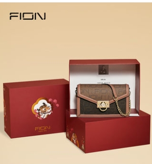 Fion/菲安妮锁扣信封包 时尚新款链条斜挎单肩包 轻奢小方包女包