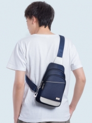 七匹狼胸包男斜挎包背包休闲多功能男包 时尚潮流男士包包单肩包